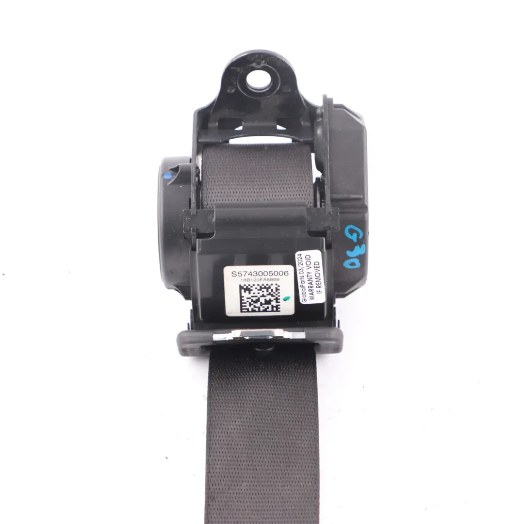  Ceinture sécurité BMW G30 F90 M5 arrière centrale supérieure noire - SKU 7430050 - Numéro de pièce 7430050