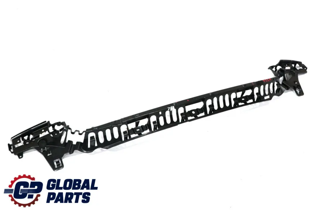 Paraurti posteriore Guida centrale Montaggio Trim per BMW F32 F33 F36 LCI con numero di parte 7432637 BMW F32 F33 F36 LCI Paraurti posteriore Guida centrale Montaggio Trim - SKU 7432637 - Numero di parte 7432637