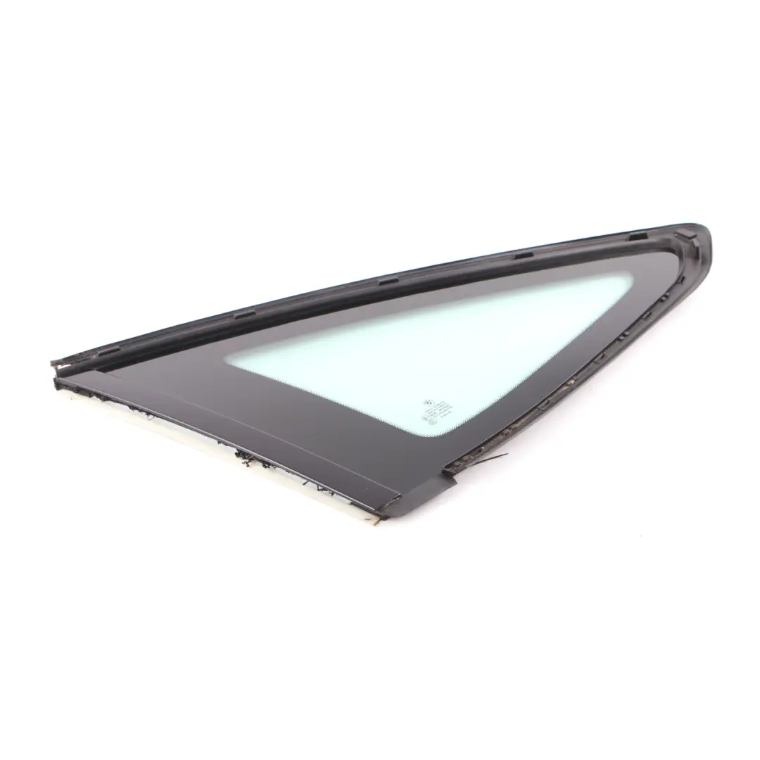 Cristal Ventana Lado Trasero Izquierdo AS2 Alto Brillo para BMW F34 GT con número de pieza 7433431 BMW F34 GT Cristal Ventana Lado Trasero Izquierdo AS2 Alto Brillo - SKU 7433431 - Número de pieza 7433431