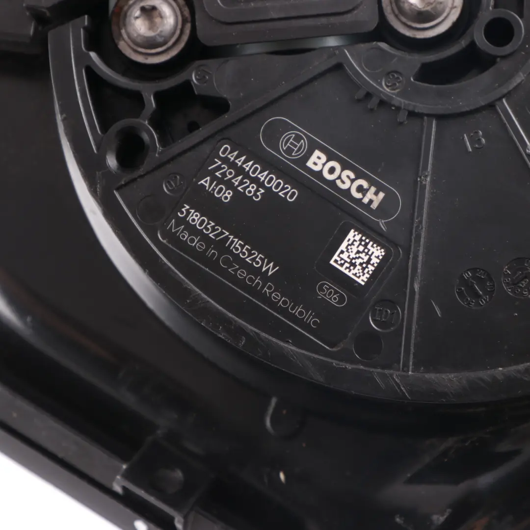 Réservoir AdBlue actif BMW F30 F31 F32 F33 F34 F36 LCI Container - SKU 7433648 - Numéro de pièce 7433648