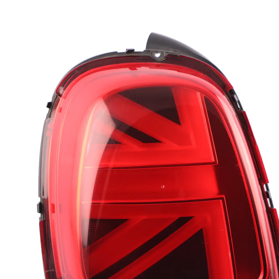 Fanale posteriore sinistro Union Jack per MINI Cooper F55 F56 F57 con numero di parte 7435133 MINI Cooper F55 F56 F57 Fanale posteriore sinistro Union Jack - SKU 7435133-1 - Numero di parte 7435133