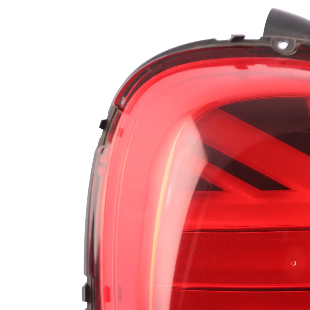 Fanale posteriore sinistro Union Jack per MINI Cooper F55 F56 F57 con numero di parte 7435133 MINI Cooper F55 F56 F57 Fanale posteriore sinistro Union Jack - SKU 7435133-1 - Numero di parte 7435133