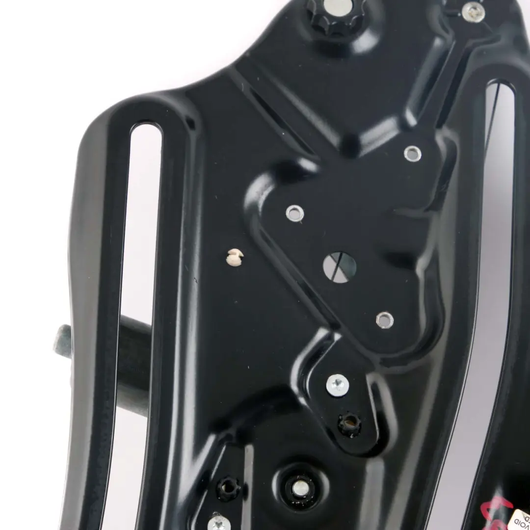 Motore Alzacristalli Posteriore Destro 2572946 per BMW F23 Cabrio con numero di parte 7435758 BMW F23 Cabrio Motore Alzacristalli Posteriore Destro 2572946 - SKU 7435758 - Numero di parte 7435758