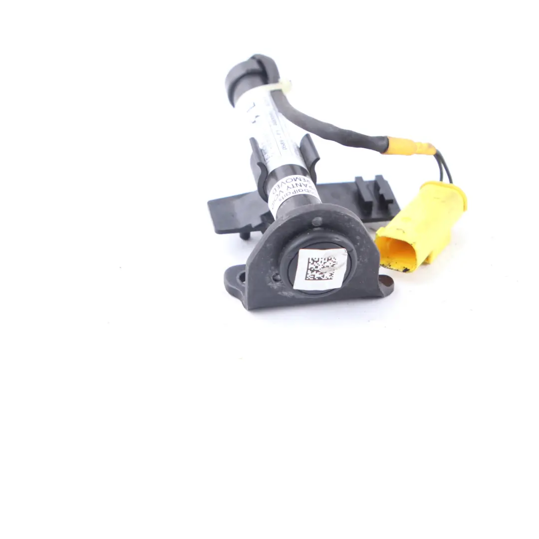 BMW G30 G31 Attuatore cofano motore Cerniera protezione pedoni sinistra - SKU 7435797 - Numero di parte 7435797