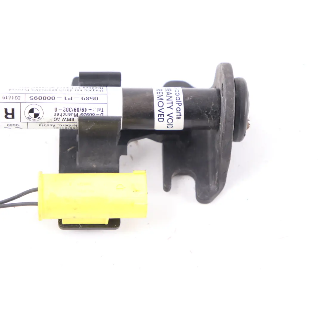  Attuatore Cofano BMW G30 G31 Cerniera Protezione Pedoni Destra - SKU 7435798 - Numero di parte 7435798