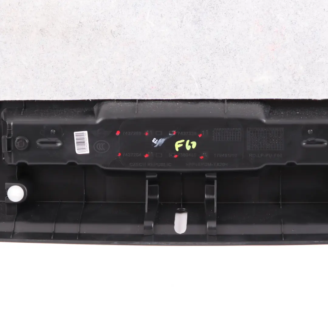 Pannello posteriore interno Boot Baule Lid Trim per Mini Countryman F60 con numero di parte 7437264 Mini Countryman F60 Pannello posteriore interno Boot Baule Lid Trim - SKU 7437264 - Numero di parte 7437264