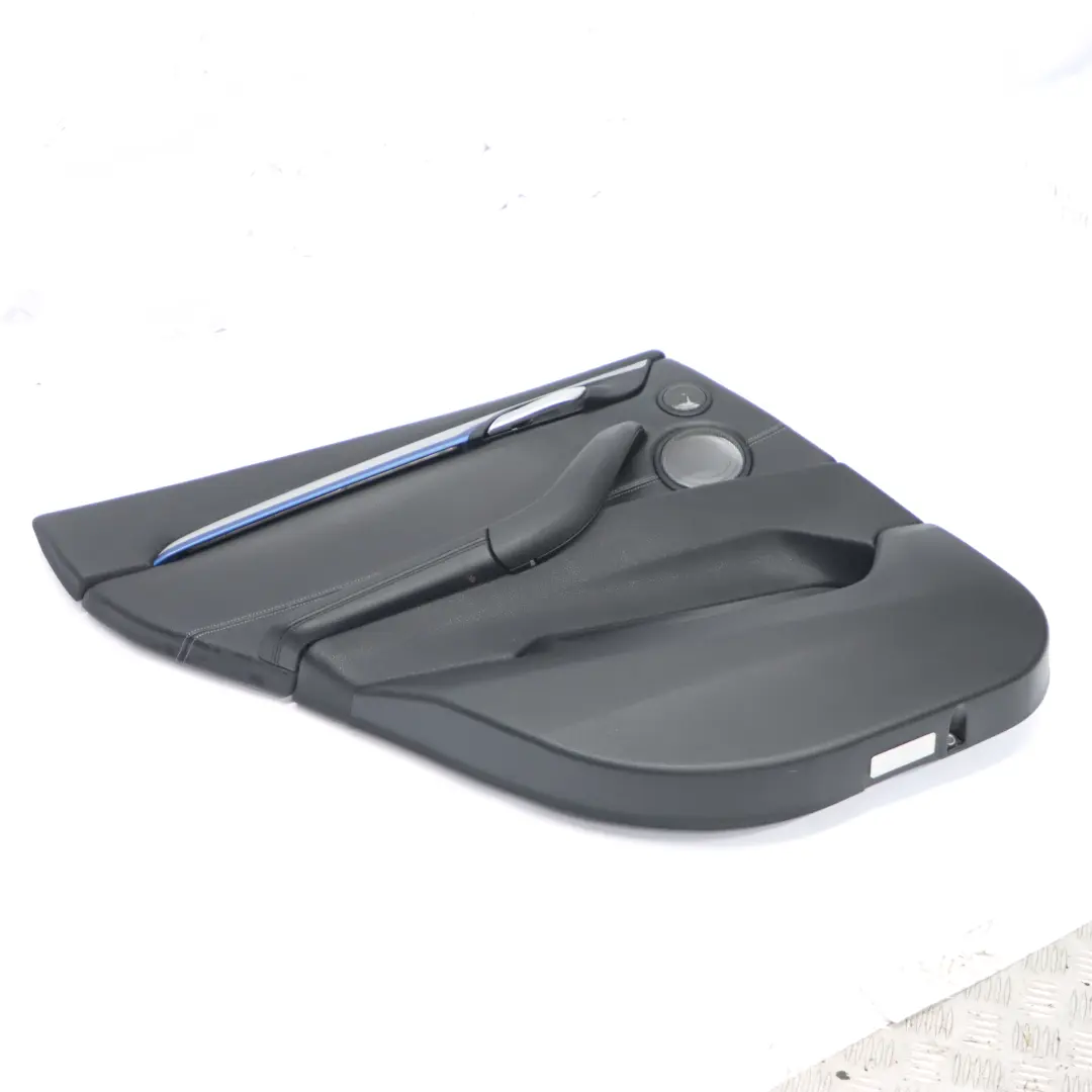 Pannello porta BMW X1 F48 posteriore sinistro Rivestimento in pelle nera per con numero di parte 7438115 Pannello porta BMW X1 F48 posteriore sinistro Rivestimento in pelle nera - SKU 7438115 - Numero di parte 7438115