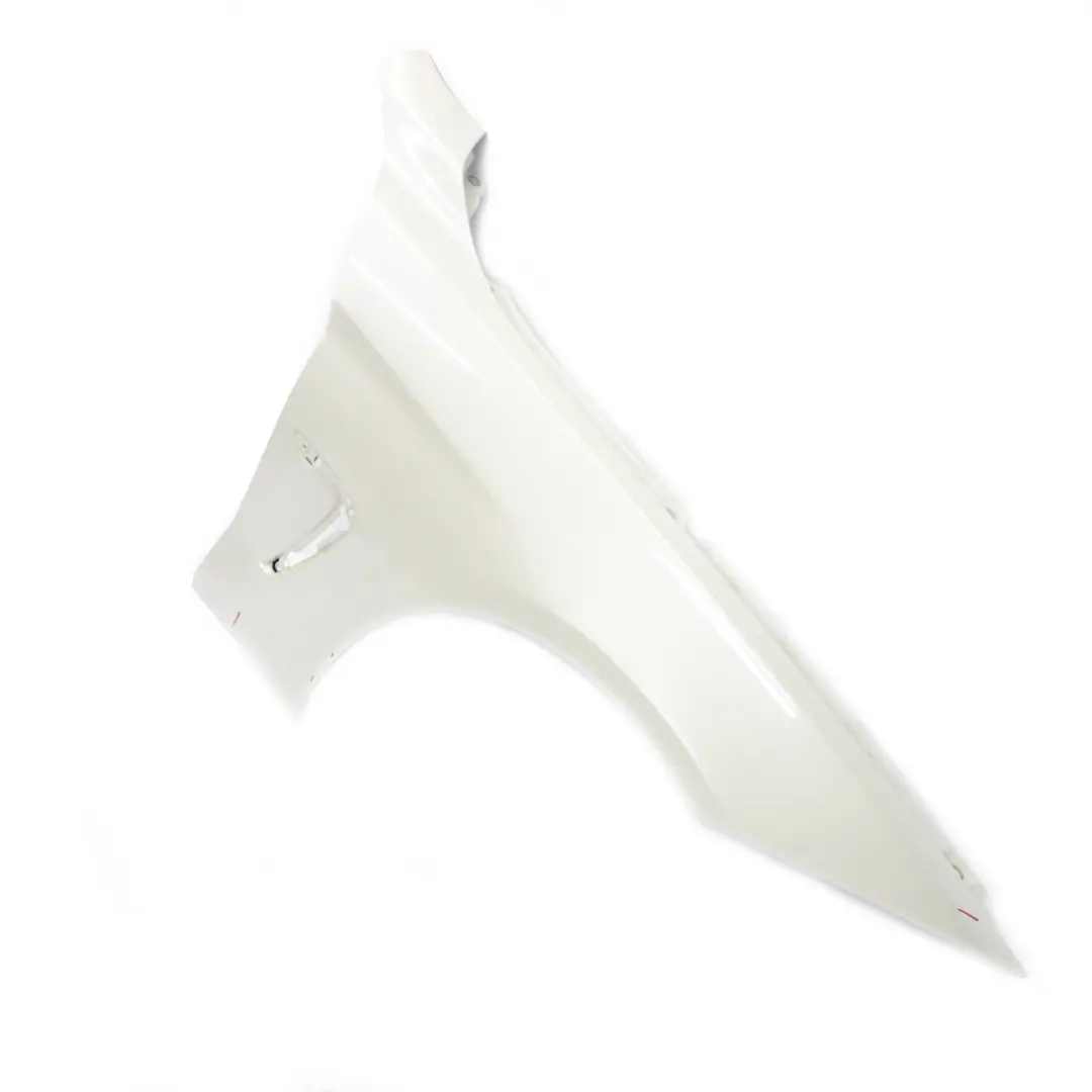 Ala Delantera Derecha Guardabarros Lateral Blanco Mineralweiss - A96 para BMW F32 F33 con número de pieza 7438442 BMW F32 F33 Ala Delantera Derecha Guardabarros Lateral Blanco Mineralweiss - A96 - SKU 7438442-MW - Número de pieza 7438442