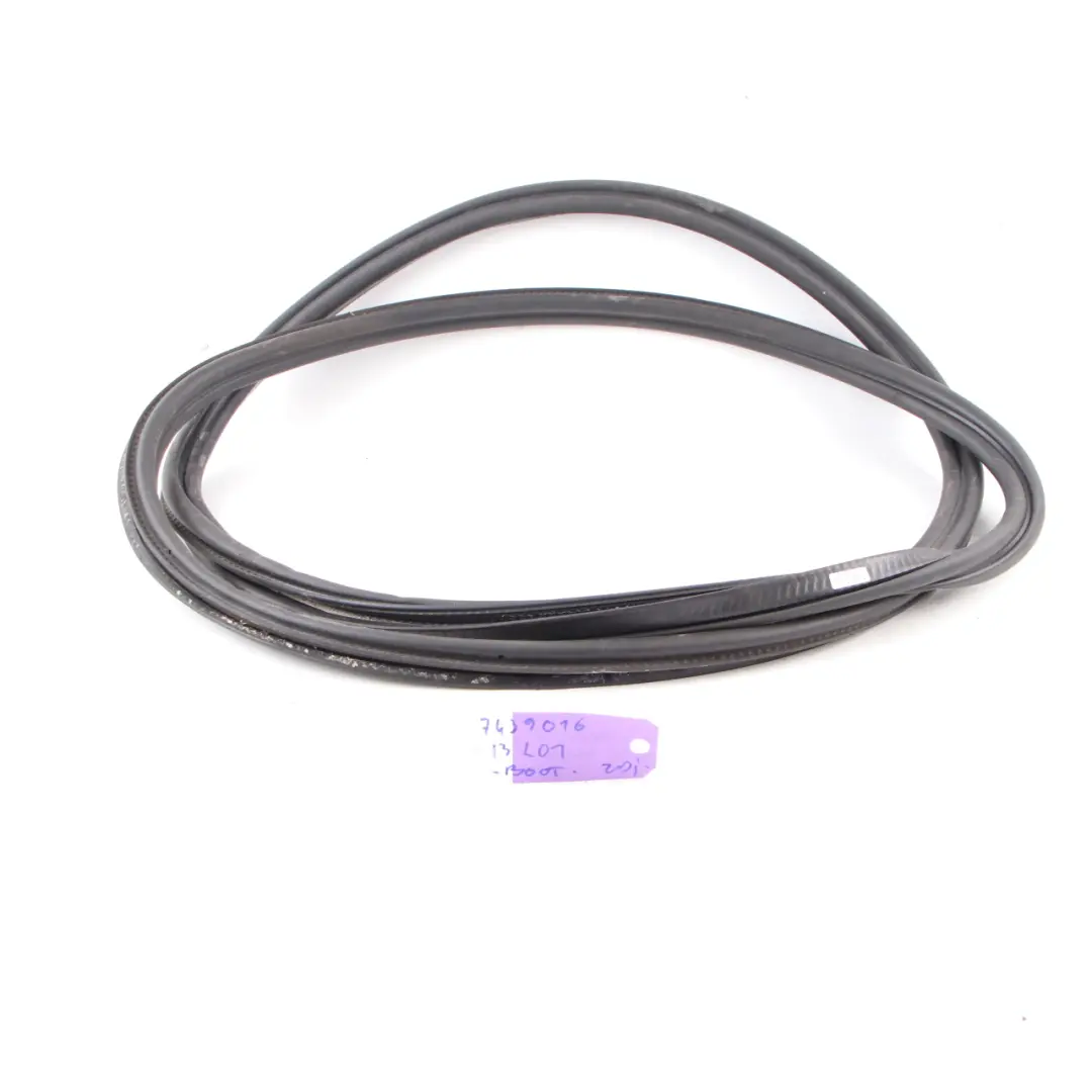 BMW i3 I01 Tailgate Seal Boot Trunk Lid Sealing Strip - SKU 7439016 - Número de pieza 7439016