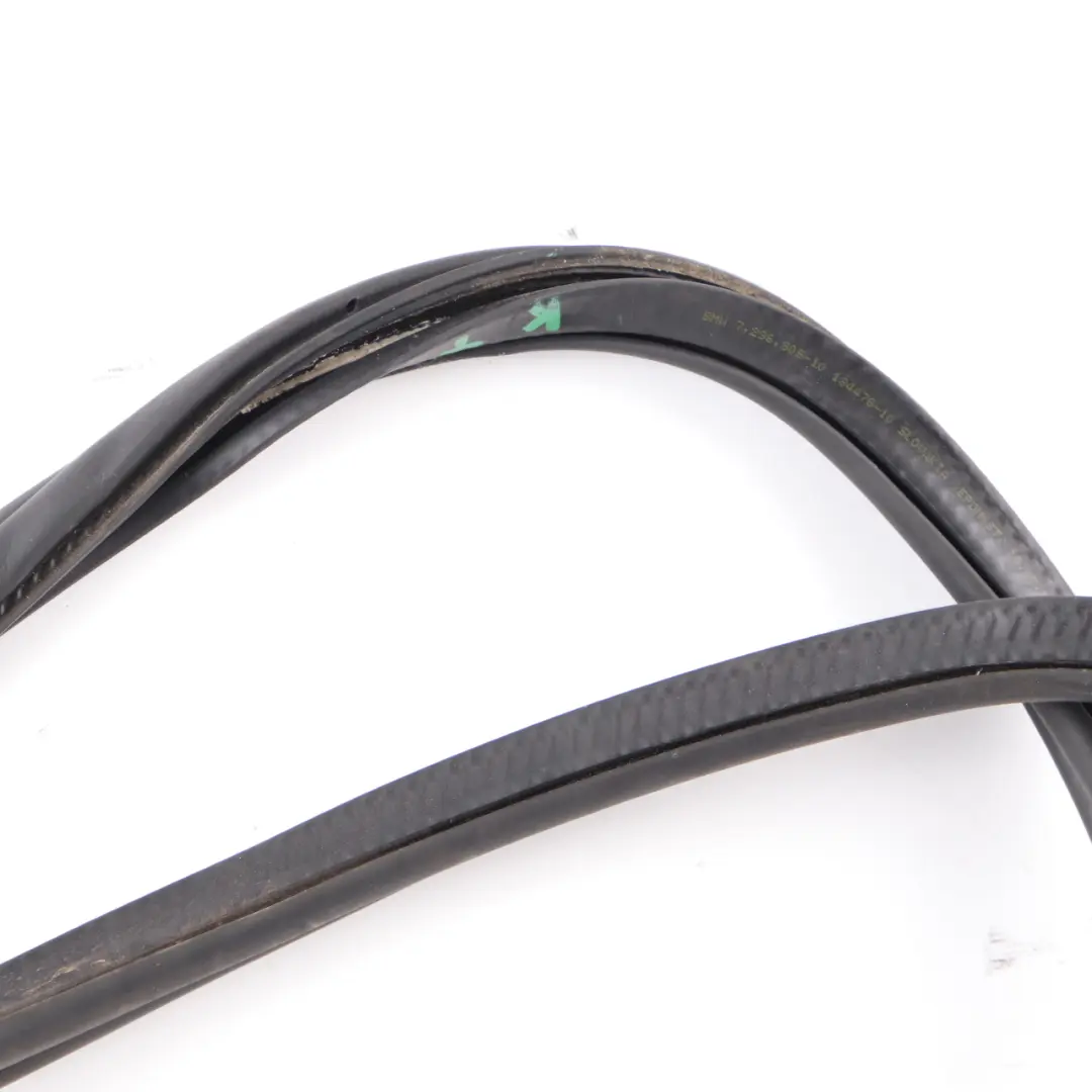 Uszczelka Klapy Bagażnika do BMW i3 I01 o numerze 7439016 BMW i3 I01 Uszczelka Klapy Bagażnika - SKU 7439016 - Numer Części 7439016