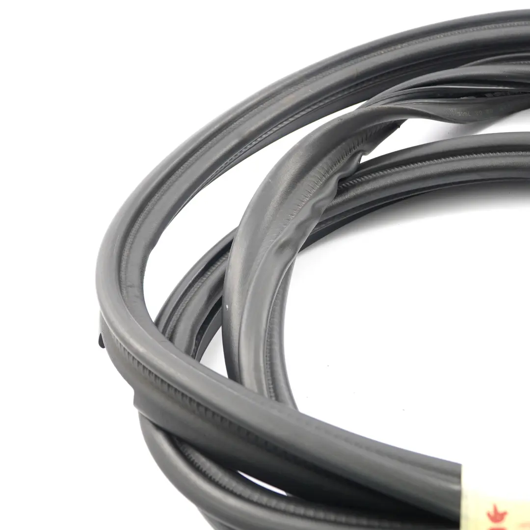 Dichtung Heck Klappe Kofferraum Tür Dichtung Active Tourer für BMW F45 mit Teilenummer 7174404 BMW F45 Dichtung Heck Klappe Kofferraum Tür Dichtung Active Tourer - SKU 7440481 - Teilenummer 7174404