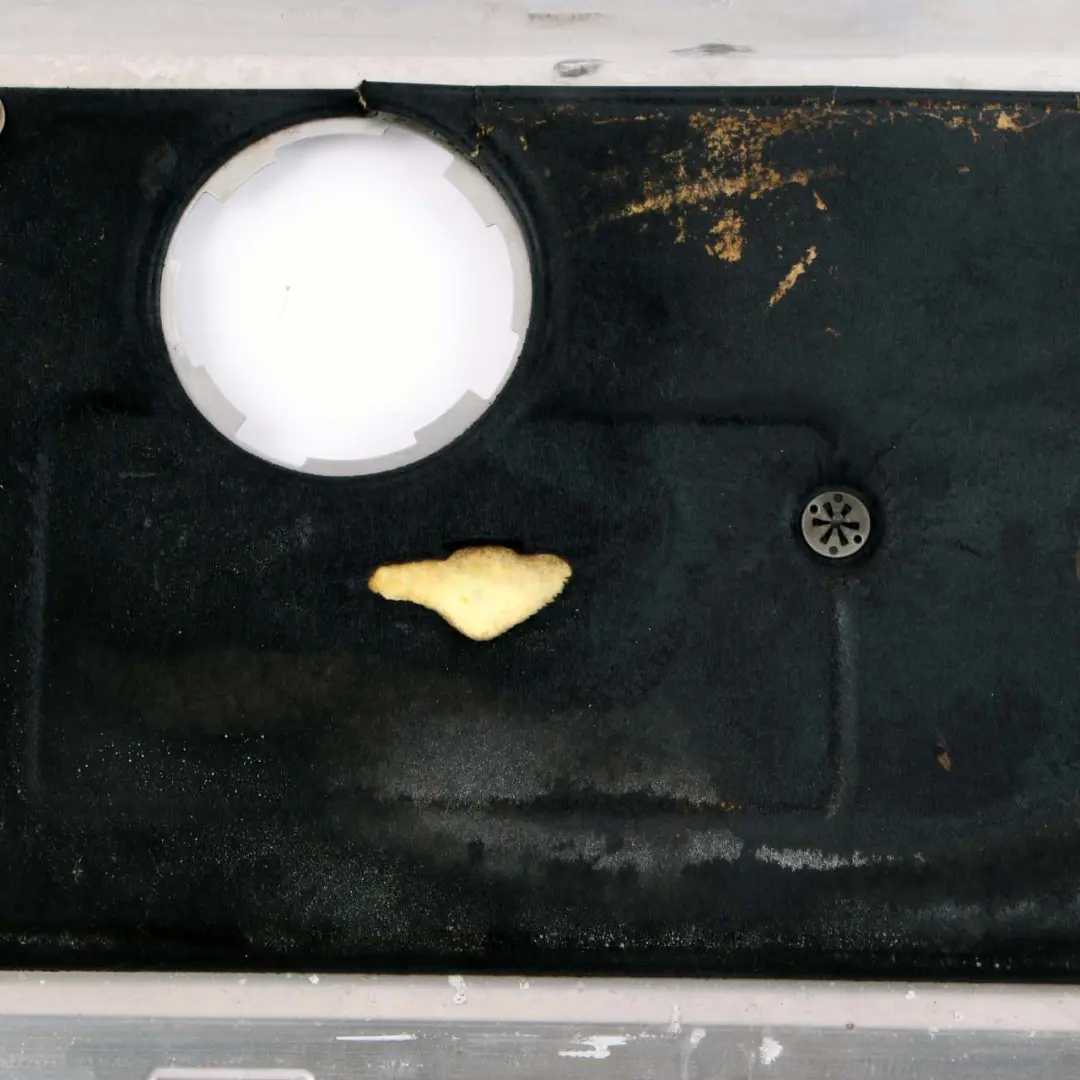 Piano bagagliaio Piastra tappo servizio Copertura vano bagagli per BMW i3 I01 con numero di parte 7440858 BMW i3 I01 Piano bagagliaio Piastra tappo servizio Copertura vano bagagli - SKU 7440858 - Numero di parte 7440858