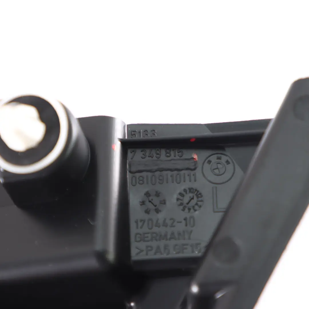 Osłona Głośnika Narożna Wewnętrzna Lewa 7349815 do BMW F46 o numerze 7442197 BMW F46 Osłona Głośnika Narożna Wewnętrzna Lewa 7349815 - SKU 7442197 - Numer Części 7442197