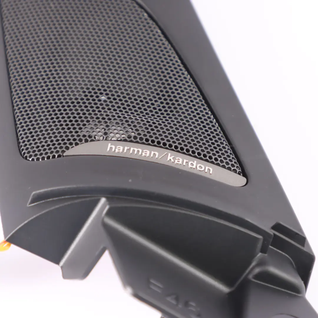 BMW F46 Moulure d'angle de porte avant intérieur gauche Speaker Cover 7349815 - SKU 7442197 - Numéro de pièce 7442197