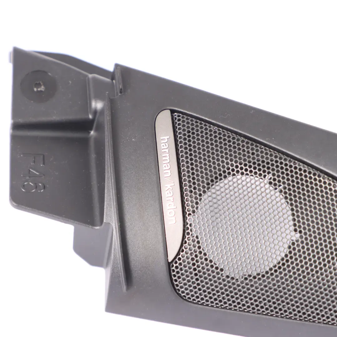 Puerta Delantera Moldura Interior Derecho Altavoz Cubierta 7349816 para BMW F46 con número de pieza 7442197 BMW F46 Puerta Delantera Moldura Interior Derecho Altavoz Cubierta 7349816 - SKU 7442198 - Número de pieza 7442197