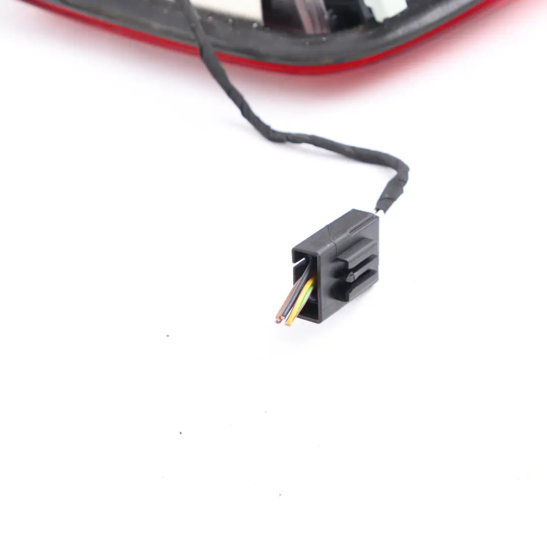 BMW F82 F82N M4 LCI Luz en Tapa De Maletero Derecha Luz Trasera - SKU 7443130-1 - Número de pieza 7443130