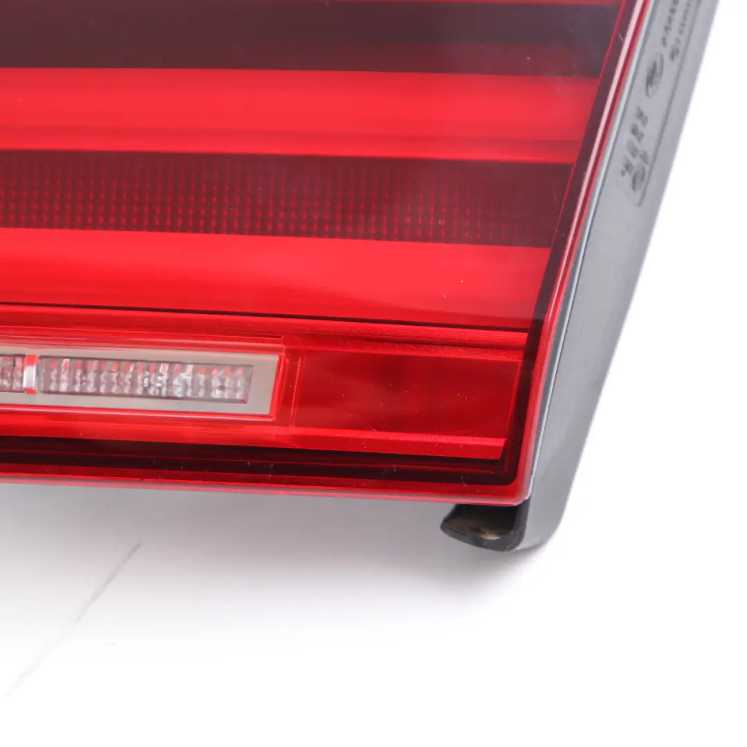 F82N M4 LCI Feu Arriere Hayon Droite pour BMW 4 F82 à propos du numéro de pièce 7443130 BMW 4 F82 F82N M4 LCI Feu Arriere Hayon Droite - SKU 7443130-1 - Numéro de pièce 7443130