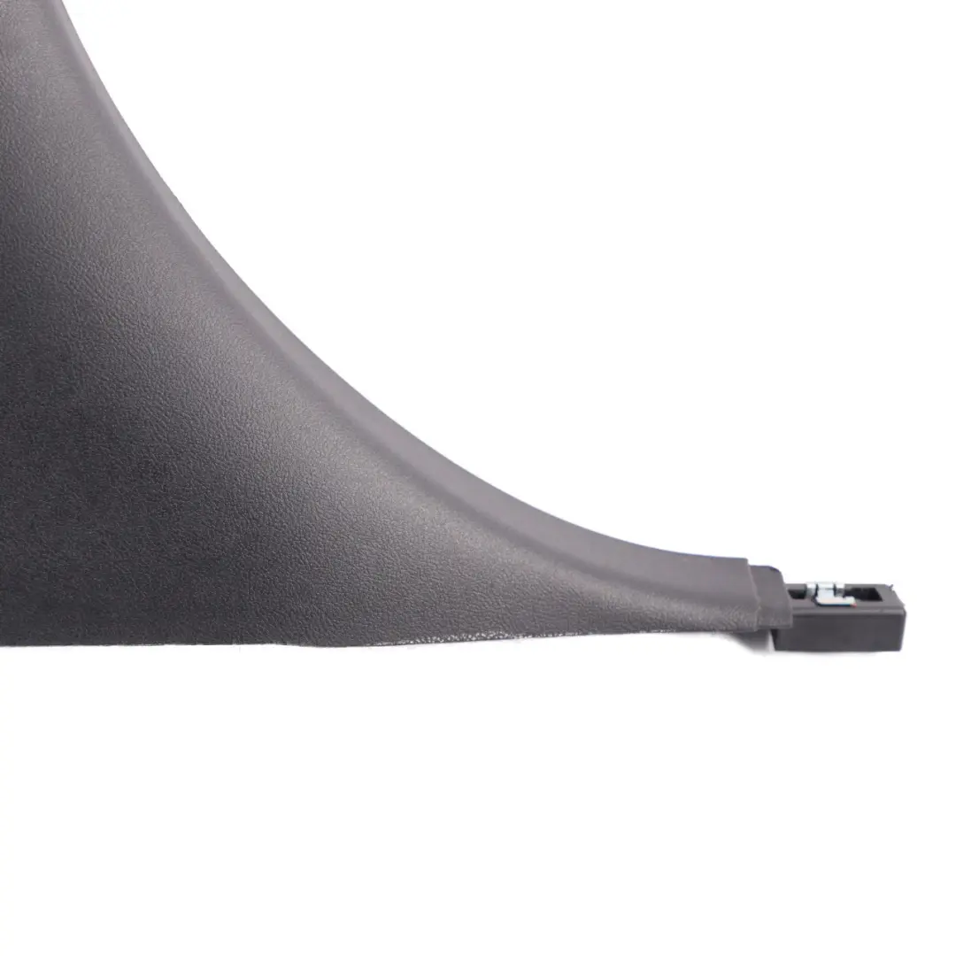 Tapa Panel Embellecedor Inferior Columna B Izquierda Negro 7396431 para BMW X3 G01 con número de pieza 7446733 BMW X3 G01 Tapa Panel Embellecedor Inferior Columna B Izquierda Negro 7396431 - SKU 7446733 - Número de pieza 7446733