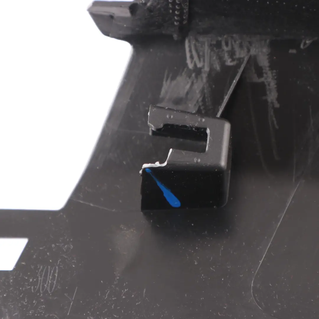 Osłona Obudowa Tapicerka Słupka B Prawa Czarna 7396432 do BMW X3 G01 o numerze 7446734 BMW X3 G01 Osłona Obudowa Tapicerka Słupka B Prawa Czarna 7396432 - SKU 7446734 - Numer Części 7446734