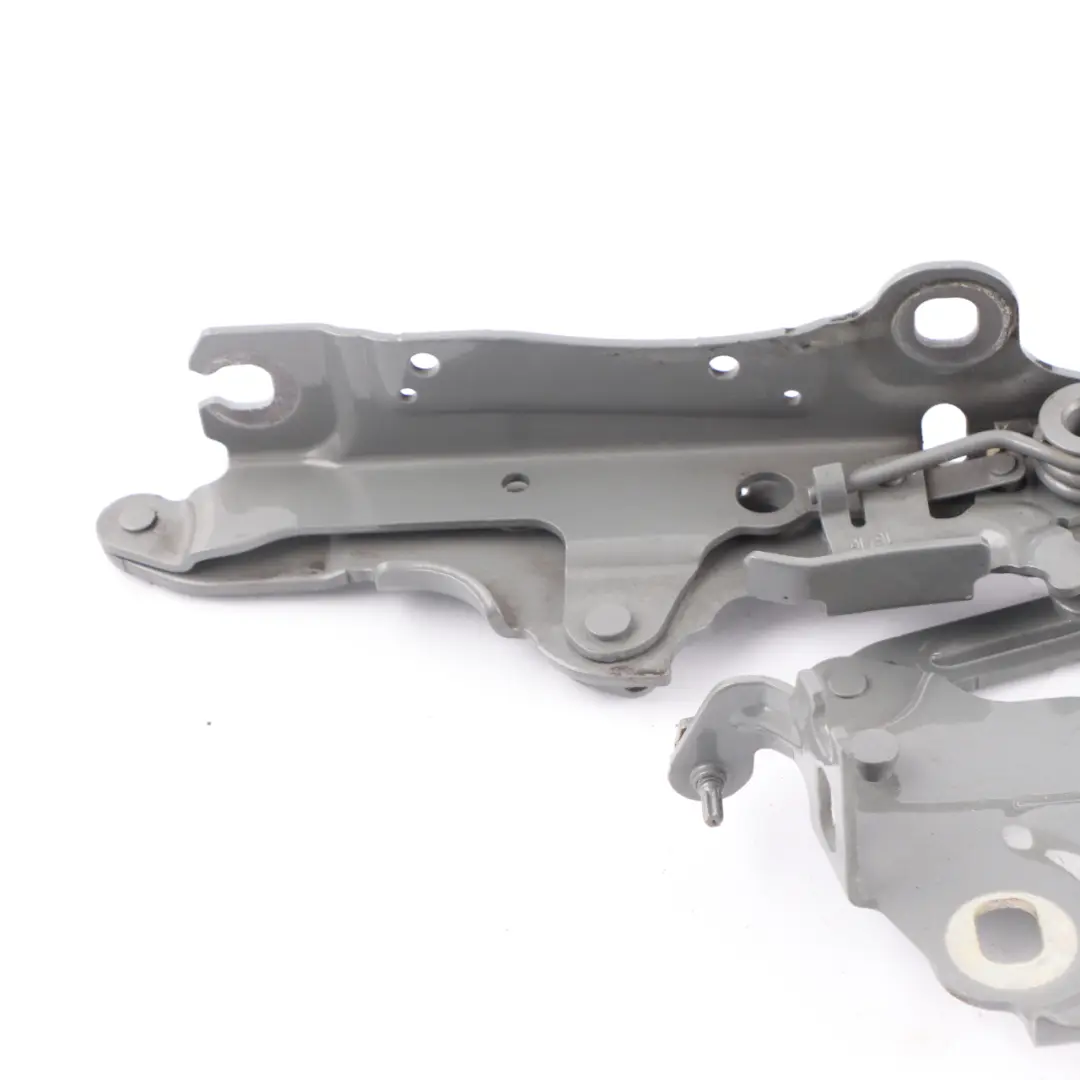 Hood Hinge Bonnet Front Right O/S Moonwalk Grey B71 to Mini Countryman F60 with Part number 7449380 Mini Countryman F60 Hood Hinge Bonnet Front Right O/S Moonwalk Grey B71 - SKU 7449380-MGM - Part number 7449380