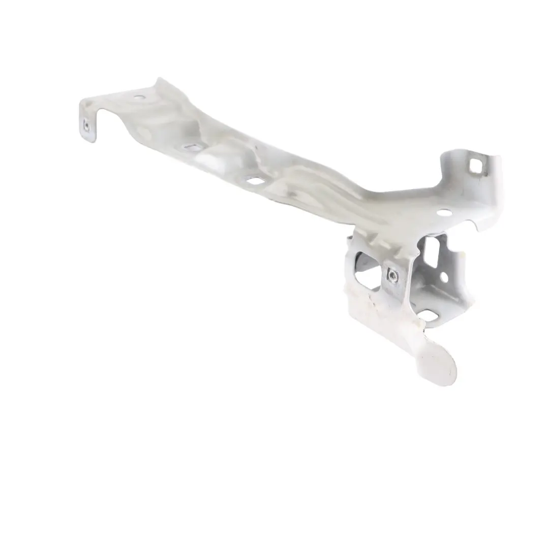Halterung Seitenverkleidung Vorne Links Alpinweiß 300 für BMW F40 F44 mit Teilenummer 7450379 BMW F40 F44 Halterung Seitenverkleidung Vorne Links Alpinweiß 300 - SKU 7450379-AW - Teilenummer 7450379