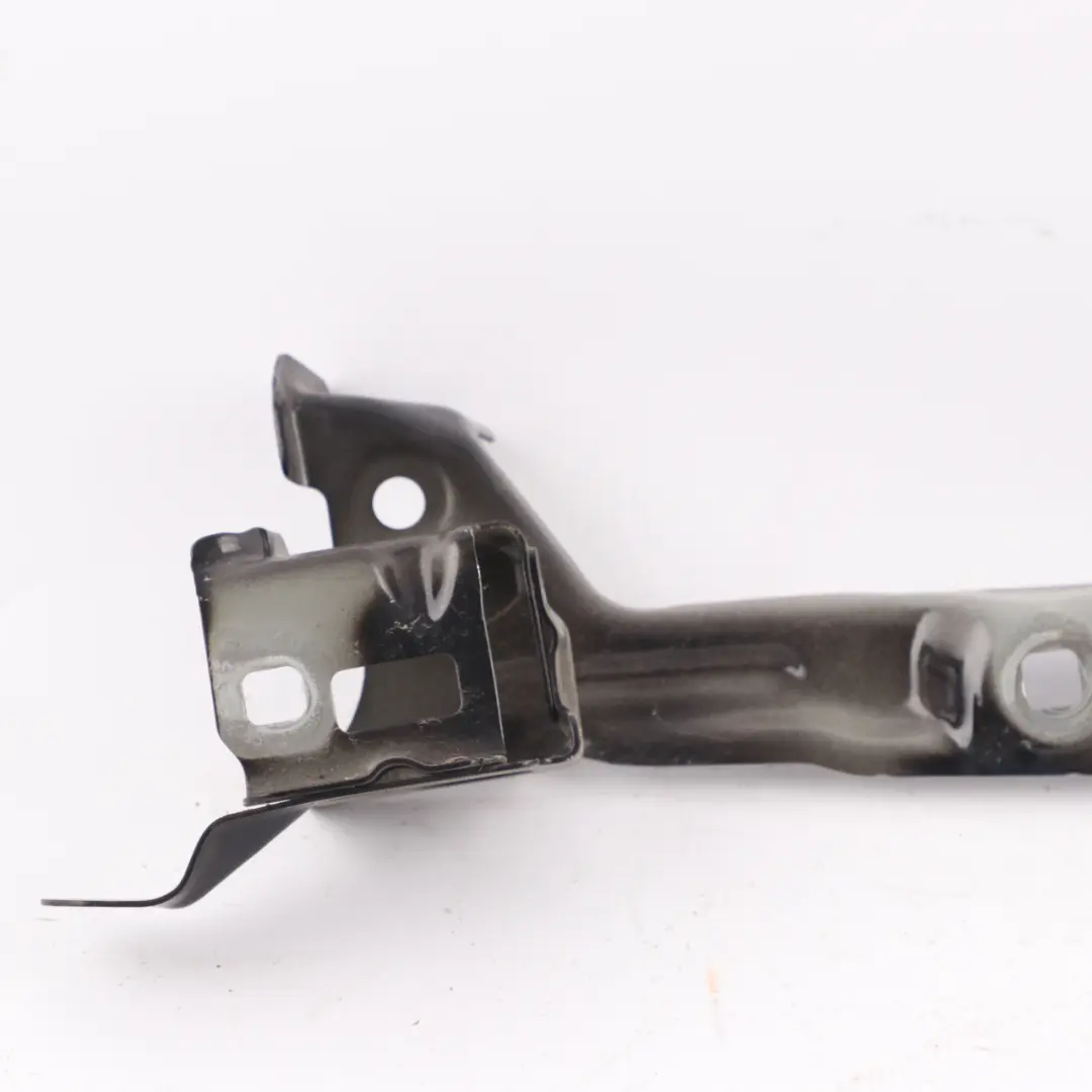 Side Panel Bracket Holder Front Left N/S Black Sapphire Metallic 475 to BMW F40 F44 with Part number 7450379 BMW F40 F44 Side Panel Bracket Holder Front Left N/S Black Sapphire Metallic 475 - SKU 7450379-BS - Part number 7450379