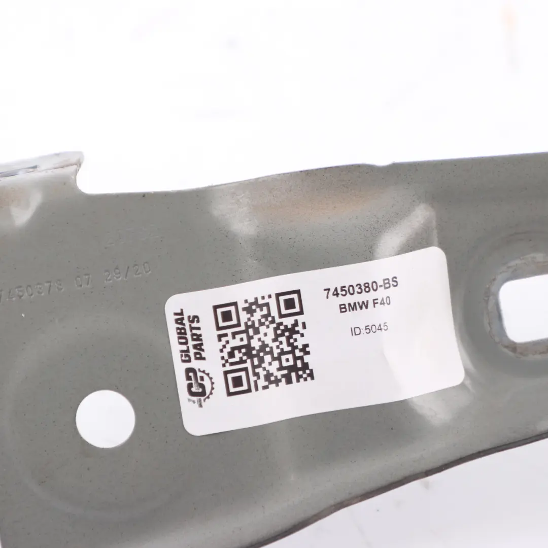 Side Panel Bracket Holder Front Right O/S Black Sapphire Metallic 475 to BMW F40 with Part number 7450380 BMW F40 Side Panel Bracket Holder Front Right O/S Black Sapphire Metallic 475 - SKU 7450380-BS - Part number 7450380