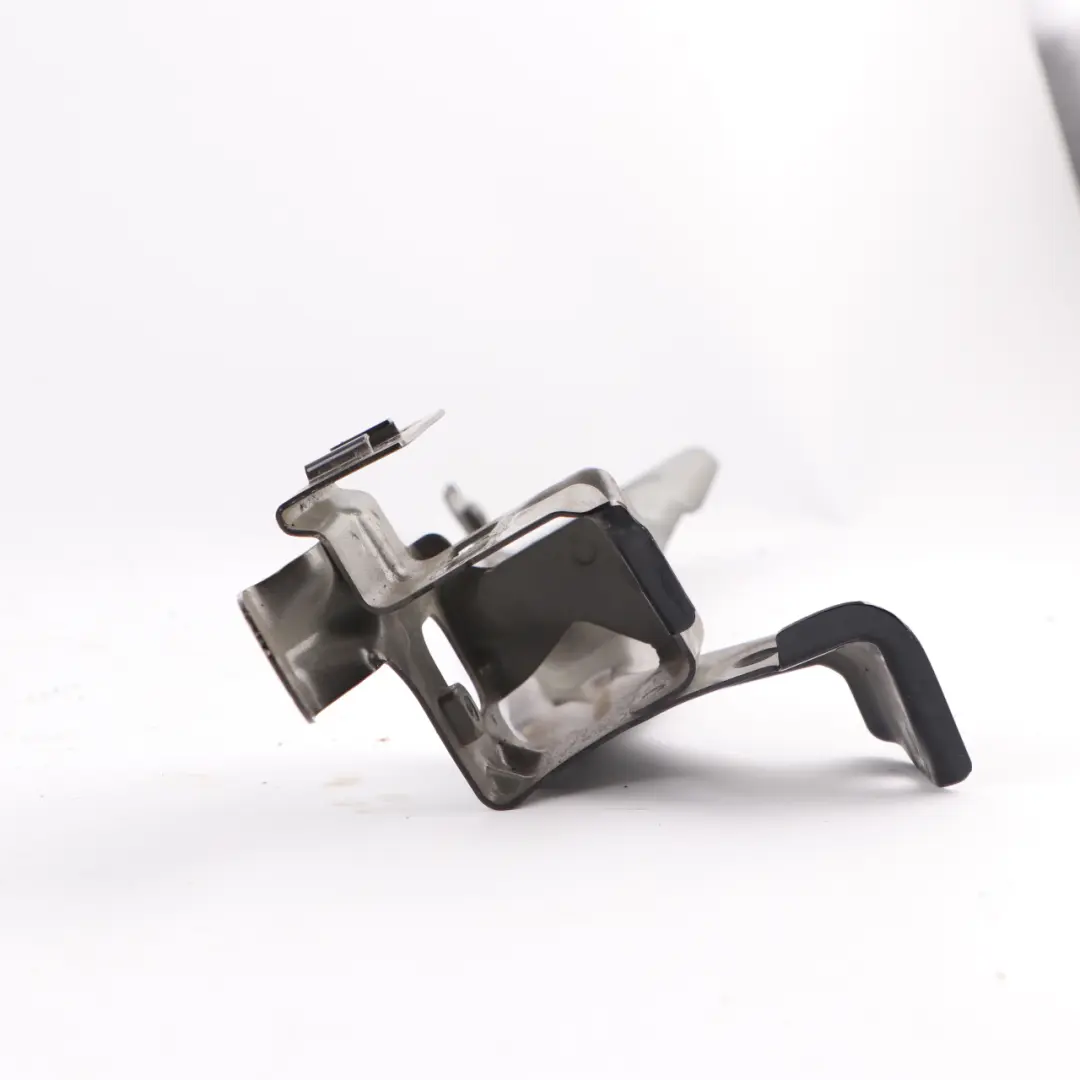 Side Panel Bracket Holder Front Right O/S Black Sapphire Metallic 475 to BMW F40 with Part number 7450380 BMW F40 Side Panel Bracket Holder Front Right O/S Black Sapphire Metallic 475 - SKU 7450380-BS - Part number 7450380