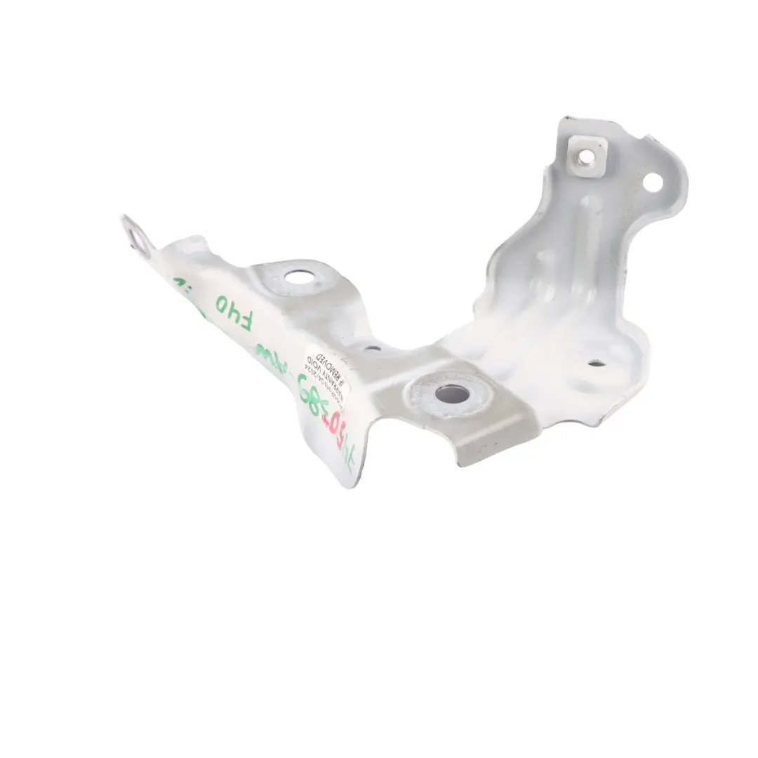  Fender Bracket BMW F40 F44 Side Front Left N/S Wing Alpine White - 300 - SKU 7450389-AW - Part number 7450389