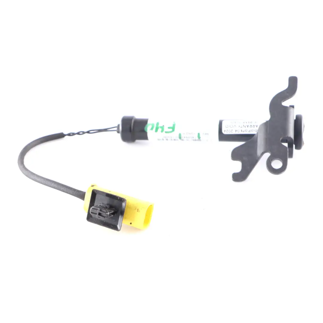 Actionneur Charnière Capot Gauche Protection Piétons pour BMW F40 F44 à propos du numéro de pièce 7450943 BMW F40 F44 Actionneur Charnière Capot Gauche Protection Piétons - SKU 7450943 - Numéro de pièce 7450943