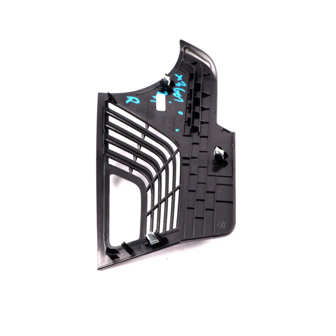 BMW X3 G01 Cache De Ceinture Sécurité Arrière Droite Côté Passager Noir 7425826 - SKU 7450972 - Numéro de pièce 7450972