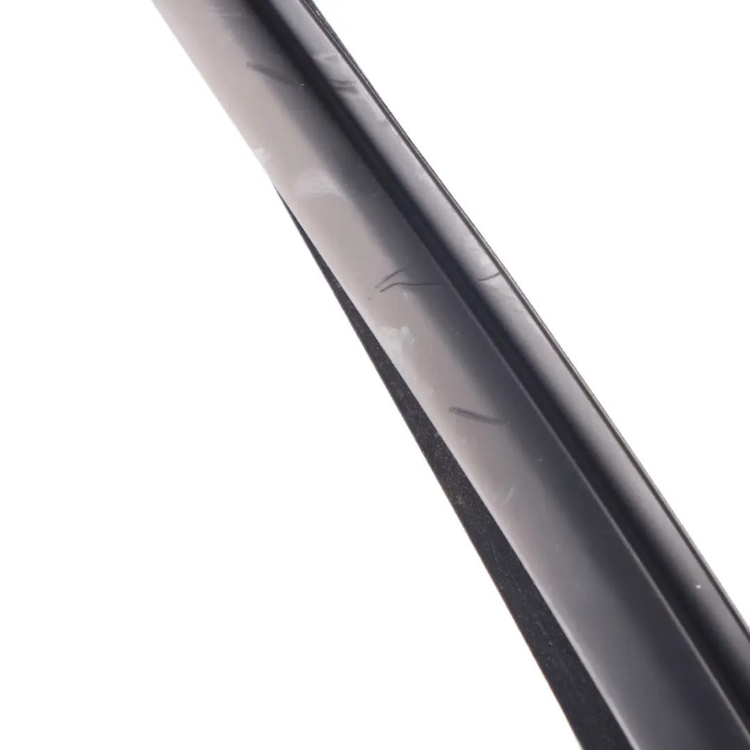 Strip Moulding Seal Gasket Front Left N/S to BMW F40 with Part number 7452343 BMW F40 Strip Moulding Seal Gasket Front Left N/S - SKU 7452343 - Part number 7452343