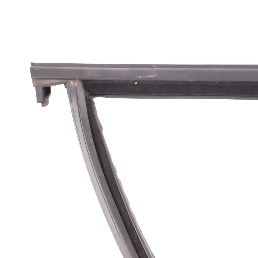 Window Guide Seal Gasket Front Right O/S Door Rubber Strip to BMW F40 with Part number 7452344 BMW F40 Window Guide Seal Gasket Front Right O/S Door Rubber Strip - SKU 7452344 - Part number 7452344