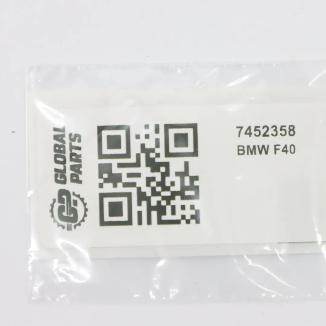 Exterior Puerta Ventana Cubre Moldura Trasera Derecha para BMW F40 con número de pieza 7452358 BMW F40 Exterior Puerta Ventana Cubre Moldura Trasera Derecha - SKU 7452358 - Número de pieza 7452358