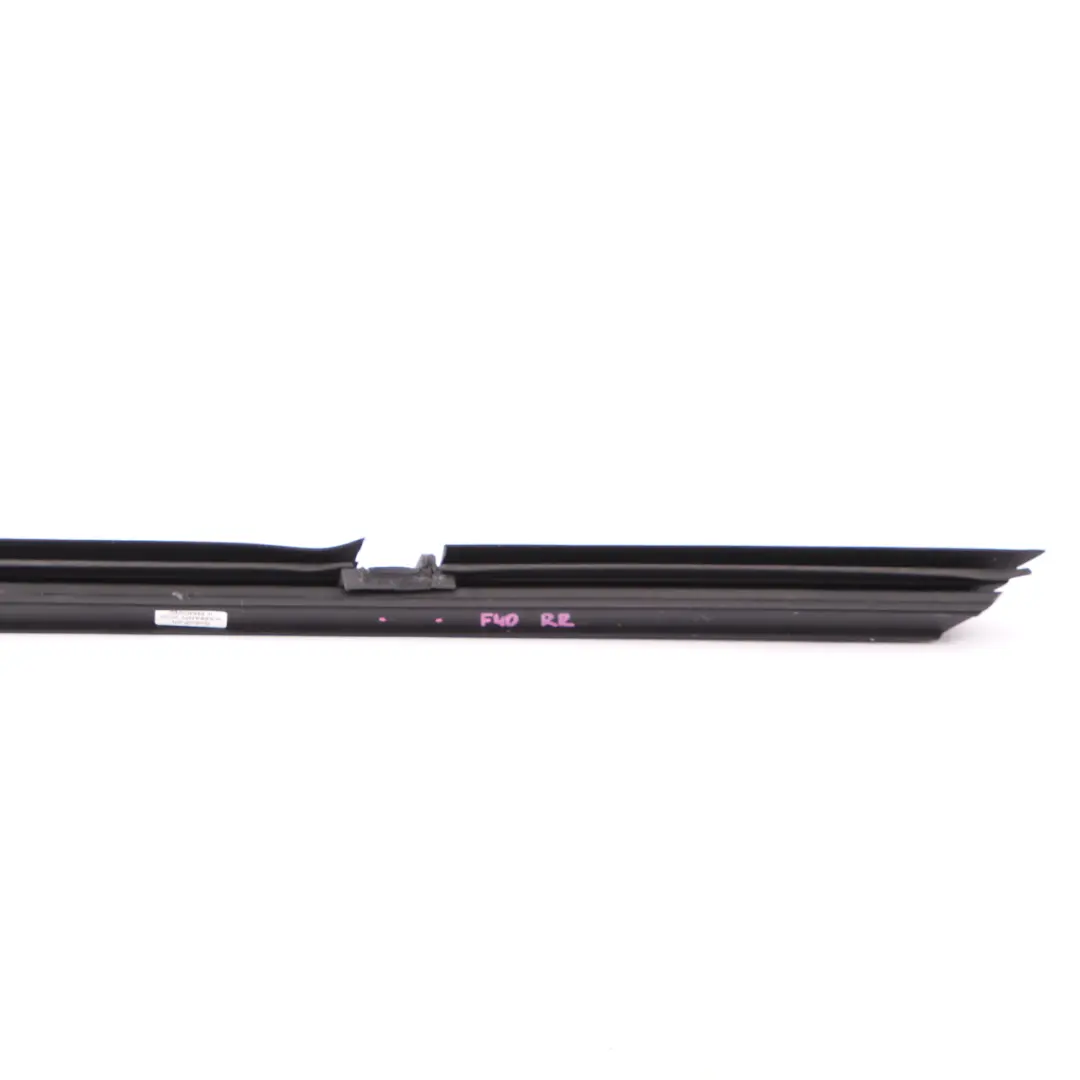 BMW F40 Shaft Cover Rear Right Door O/S Trim Seal - SKU 7452370 - Part number 7452370
