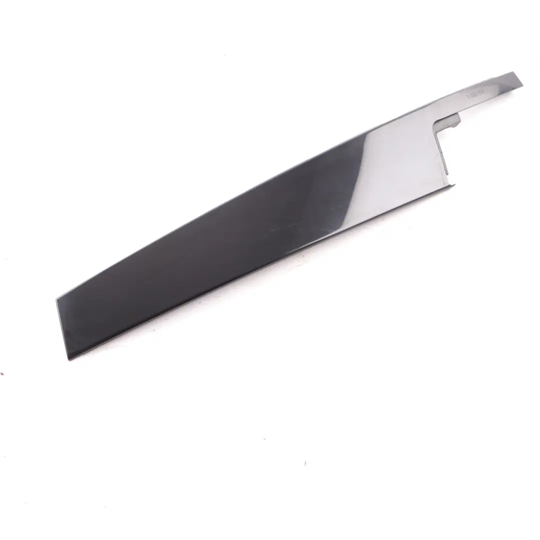 Couvre Pilier De Porte B Moulure Brillant Avant Droit pour BMW F40 à propos du numéro de pièce 7452378 BMW F40 Couvre Pilier De Porte B Moulure Brillant Avant Droit - SKU 7452378 - Numéro de pièce 7452378