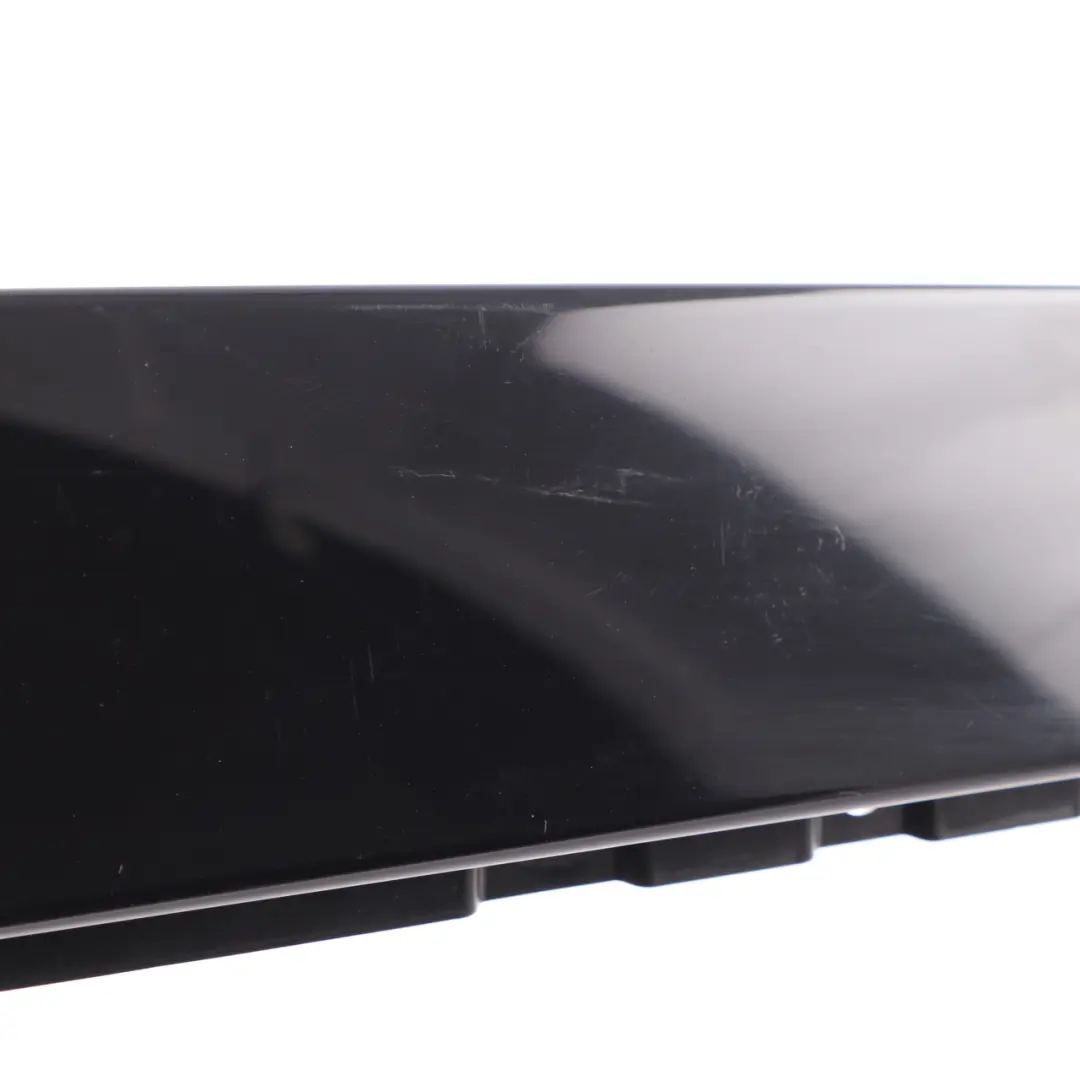 BMW F40 Listwa Słupka B Drzwi Przód Prawy - SKU 7452378 - Numer Części 7452378
