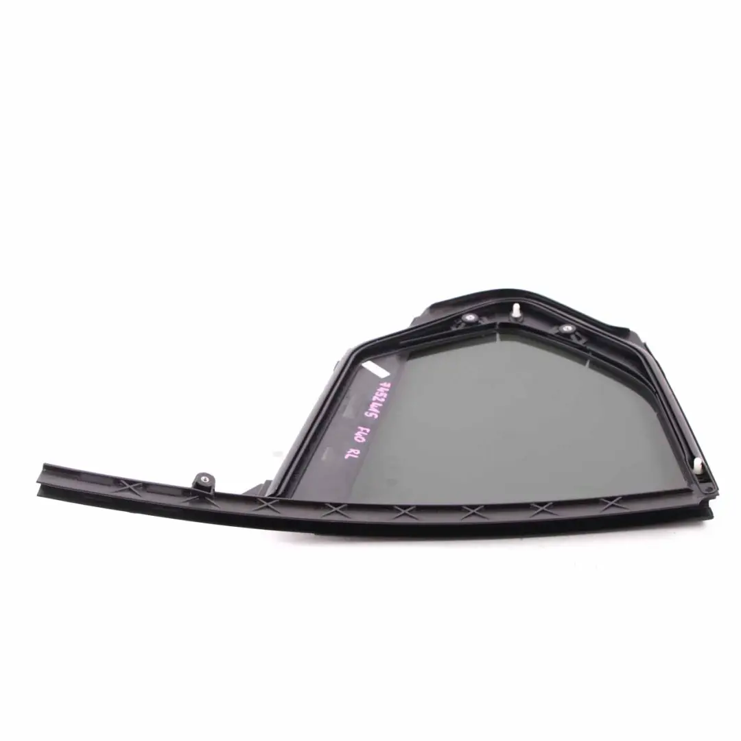  Cristal BMW F40 Lateral Fijo Trasero Izquierdo AS3 Tintado - SKU 7452415 - Número de pieza 7452415