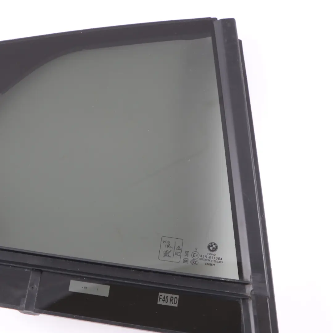 Fensterscheibe BMW F40 Seite Festverglasung Hinten Rechts AS3 Getönt für mit Teilenummer 7452416 Fensterscheibe BMW F40 Seite Festverglasung Hinten Rechts AS3 Getönt - SKU 7452416 - Teilenummer 7452416