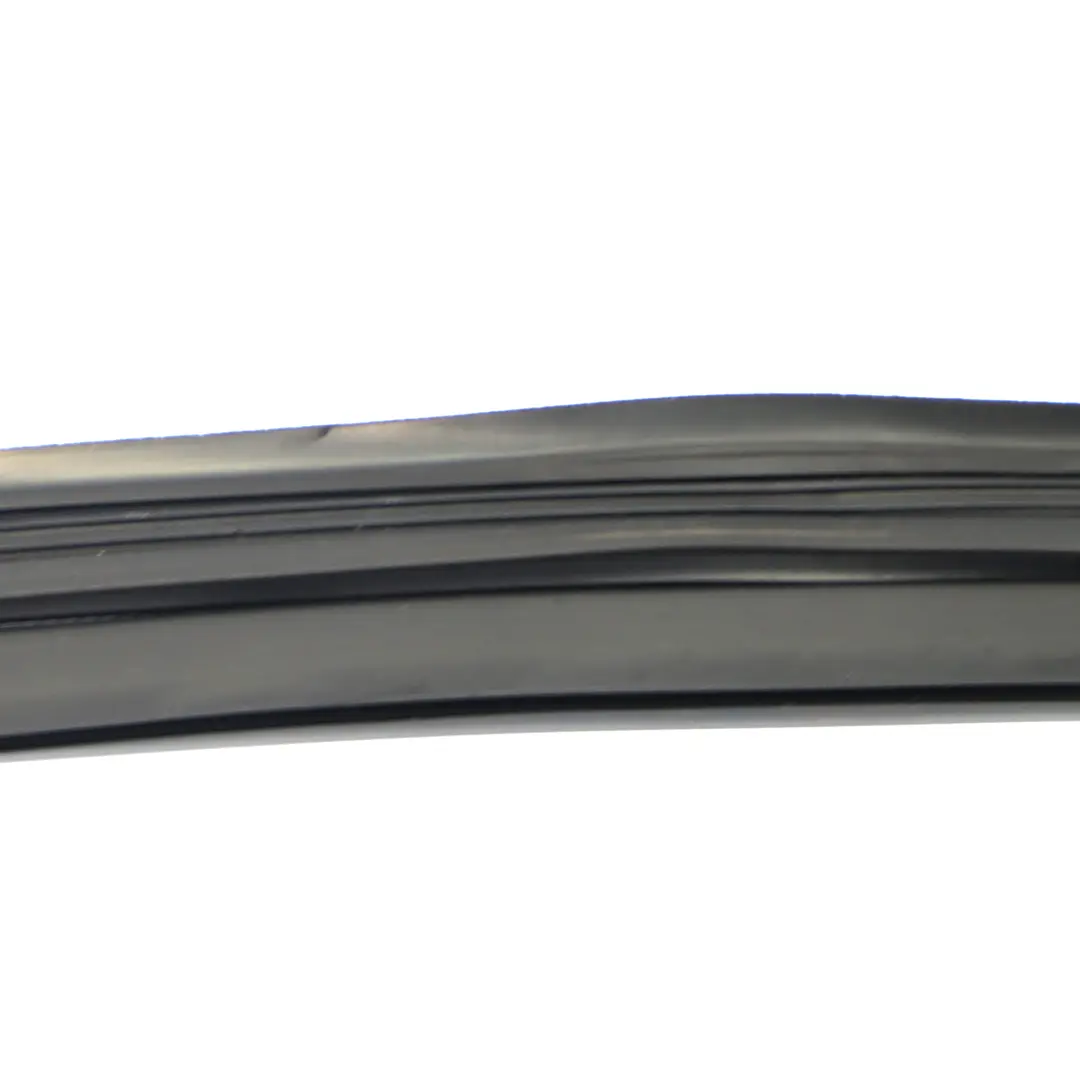 Uszczelka Szyby Drzwi Listwa Prawa Tylna do BMW X4 F26 o numerze 7454168 BMW X4 F26 Uszczelka Szyby Drzwi Listwa Prawa Tylna - SKU 7454168 - Numer Części 7454168