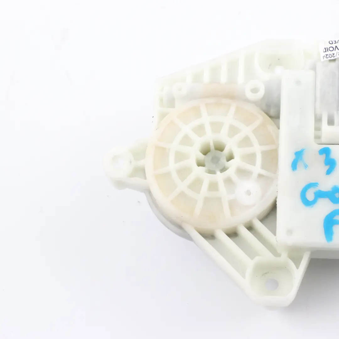 Window Lifter Motor BMW G30 G31 X3 G01 Front Left N/S Drive Actuator to with Part number 7455081 Window Lifter Motor BMW G30 G31 X3 G01 Front Left N/S Drive Actuator - SKU 7455081 - Part number 7455081