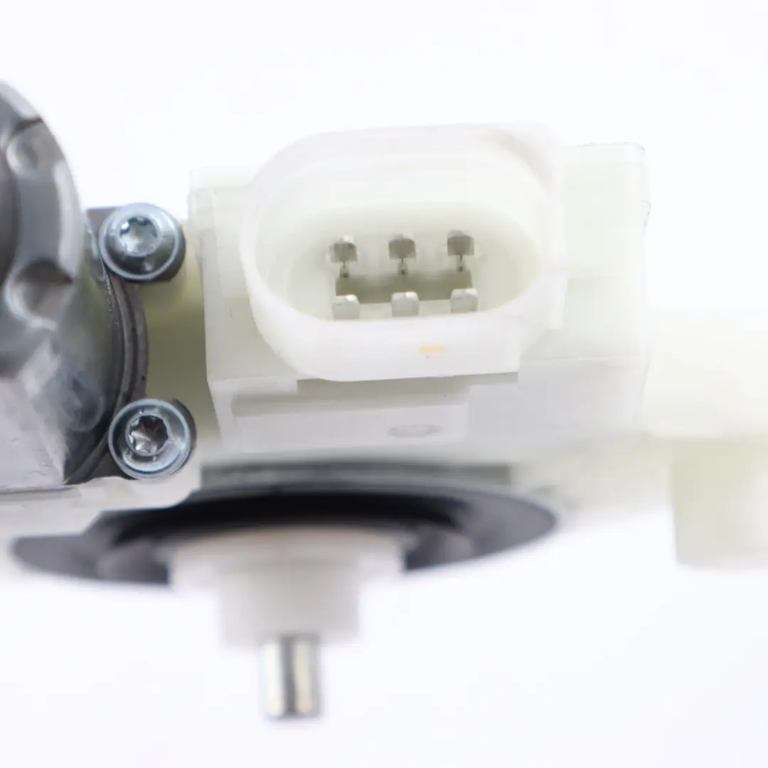 Left N/S Window Regulator Lifter Motor G01 to BMW G12 G30 Rear with Part number 7455083 BMW G12 G30 Rear Left N/S Window Regulator Lifter Motor G01 - SKU 7455083 - Part number 7455083