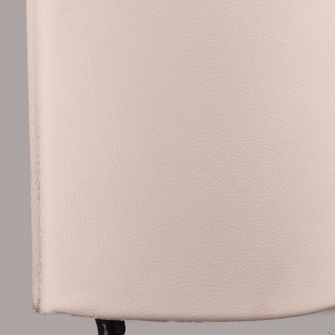 Lateral Trim Side Panel Rear Right O/S Leather Dakota Elfenbein-weiss to BMW G30 with Part number 7456290 BMW G30 Lateral Trim Side Panel Rear Right O/S Leather Dakota Elfenbein-weiss - SKU 7456290-1 - Part number 7456290