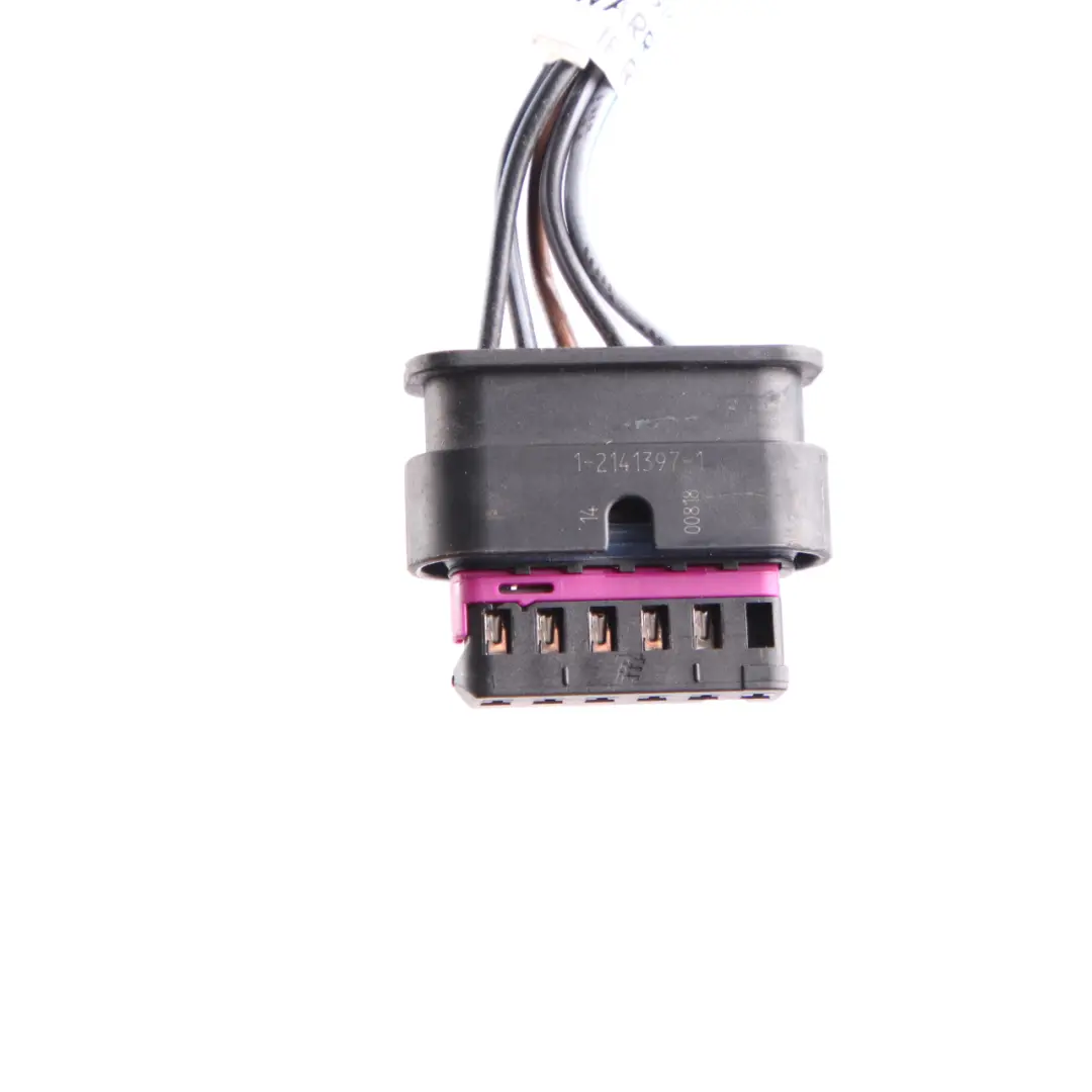 BMW F20 F21 LCI Rear Light Side Panel Lamp Right O/S Plug Socket Wiring - SKU 7456502-1 - Part number 7456502
