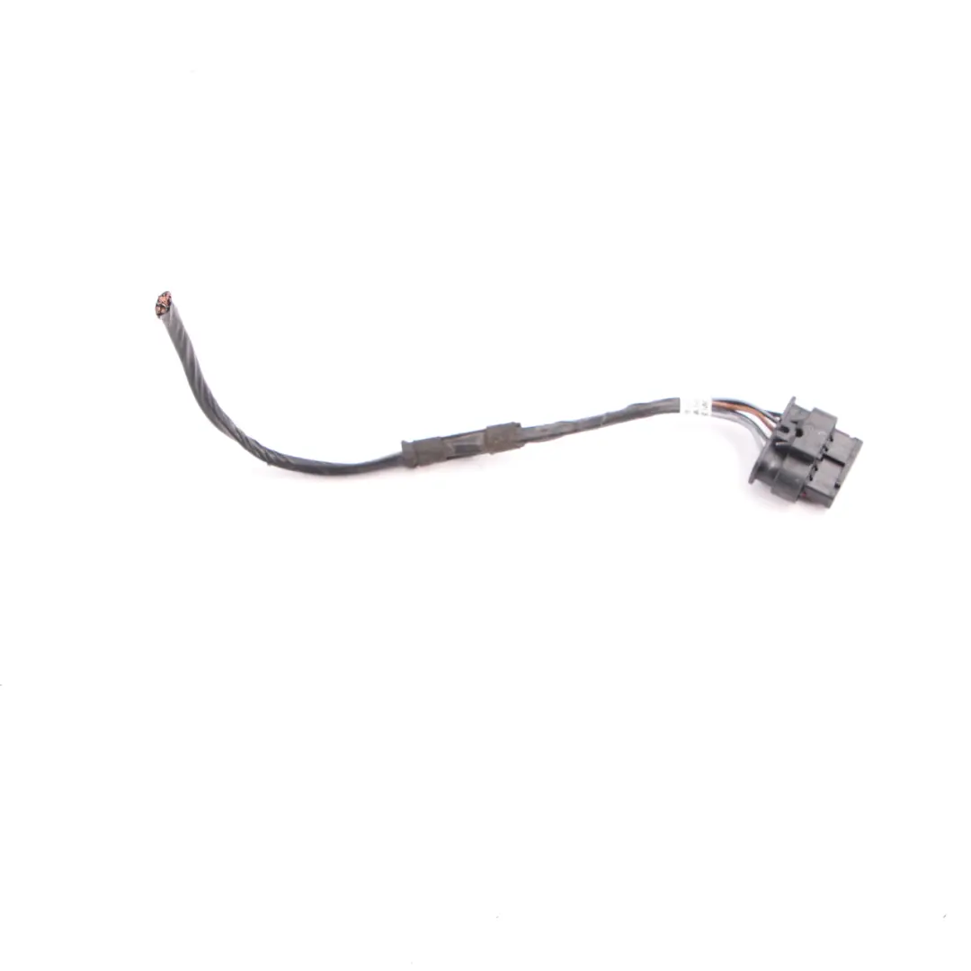 BMW F20 F21 LCI Rear Light Side Panel Lamp Right O/S Plug Socket Wiring - SKU 7456502-1 - Part number 7456502