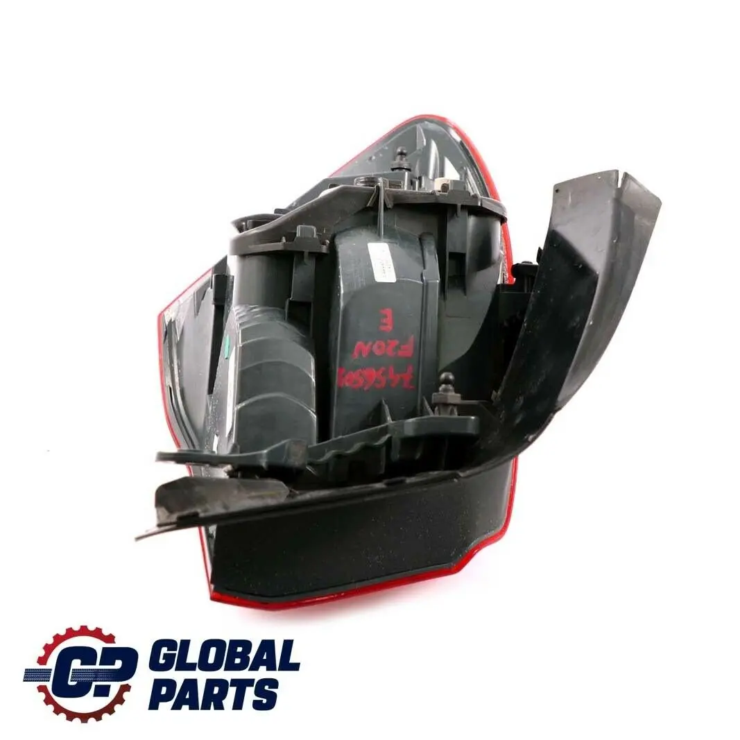 Heckleuchte Seitenwand Rechts Black Line für BMW 1 er F20 F21 LCI mit Teilenummer 7456502 BMW 1 er F20 F21 LCI Heckleuchte Seitenwand Rechts Black Line - SKU 7456502 - Teilenummer 7456502