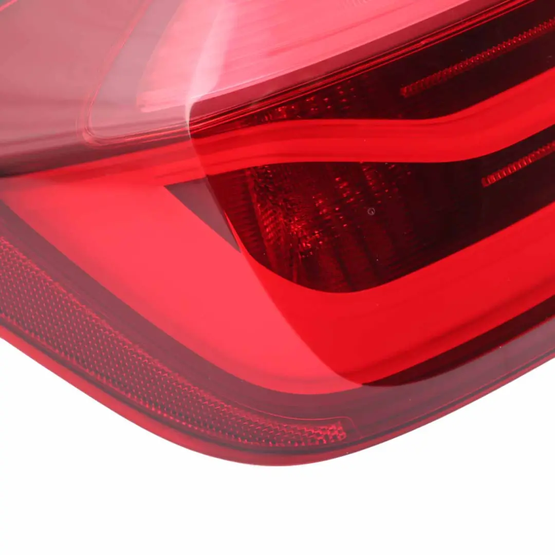  Rückleuchte BMW F30 F80 M3 LCI LED Licht Seitenwand Links Schwarze Linie - SKU 7456519 - Teilenummer 7456519