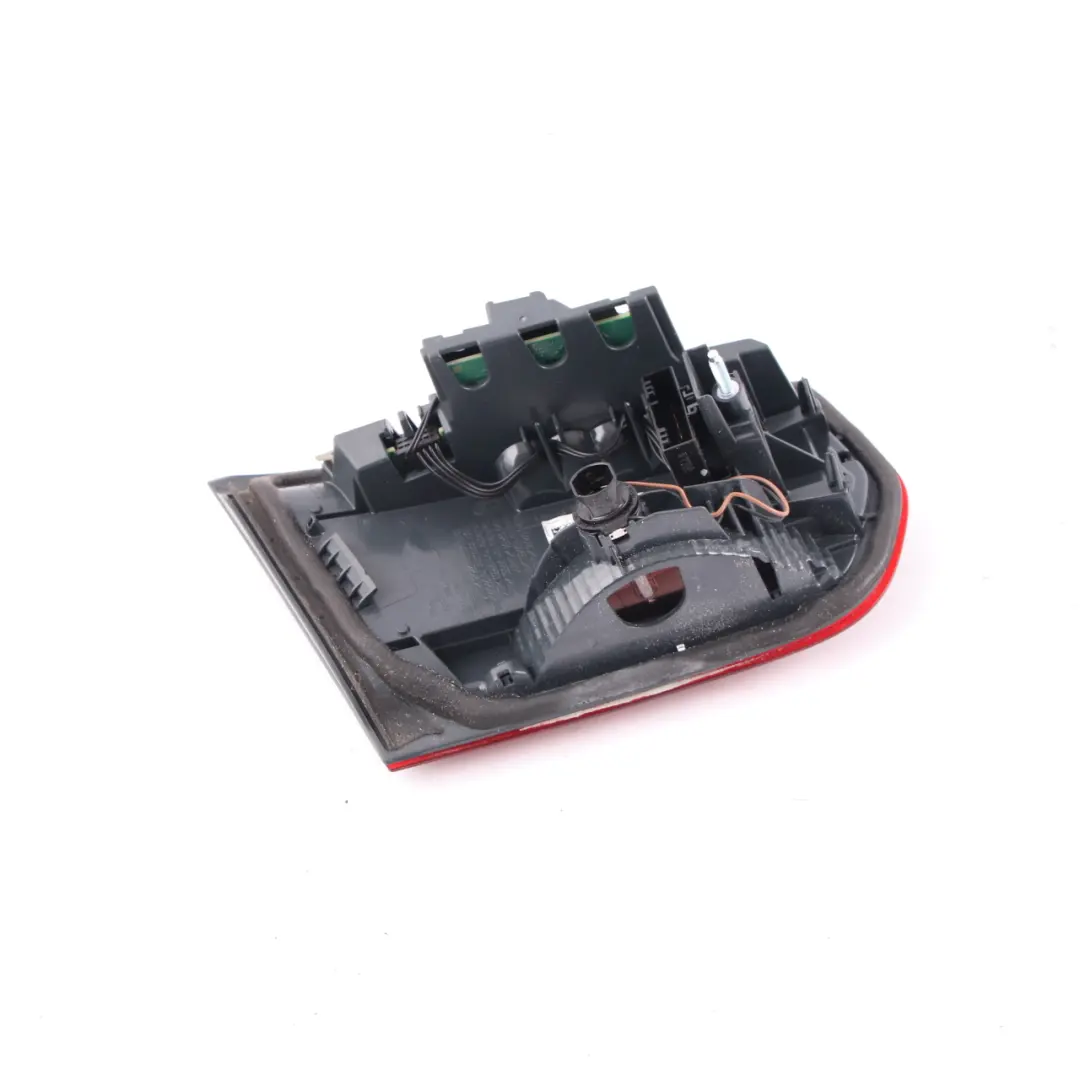 Feu Arrière LED BMW F30 F80 M3 LCI Couvercle Coffre Hayon Droit Black pour à propos du numéro de pièce 7456522 Feu Arrière LED BMW F30 F80 M3 LCI Couvercle Coffre Hayon Droit Black - SKU 7456522 - Numéro de pièce 7456522