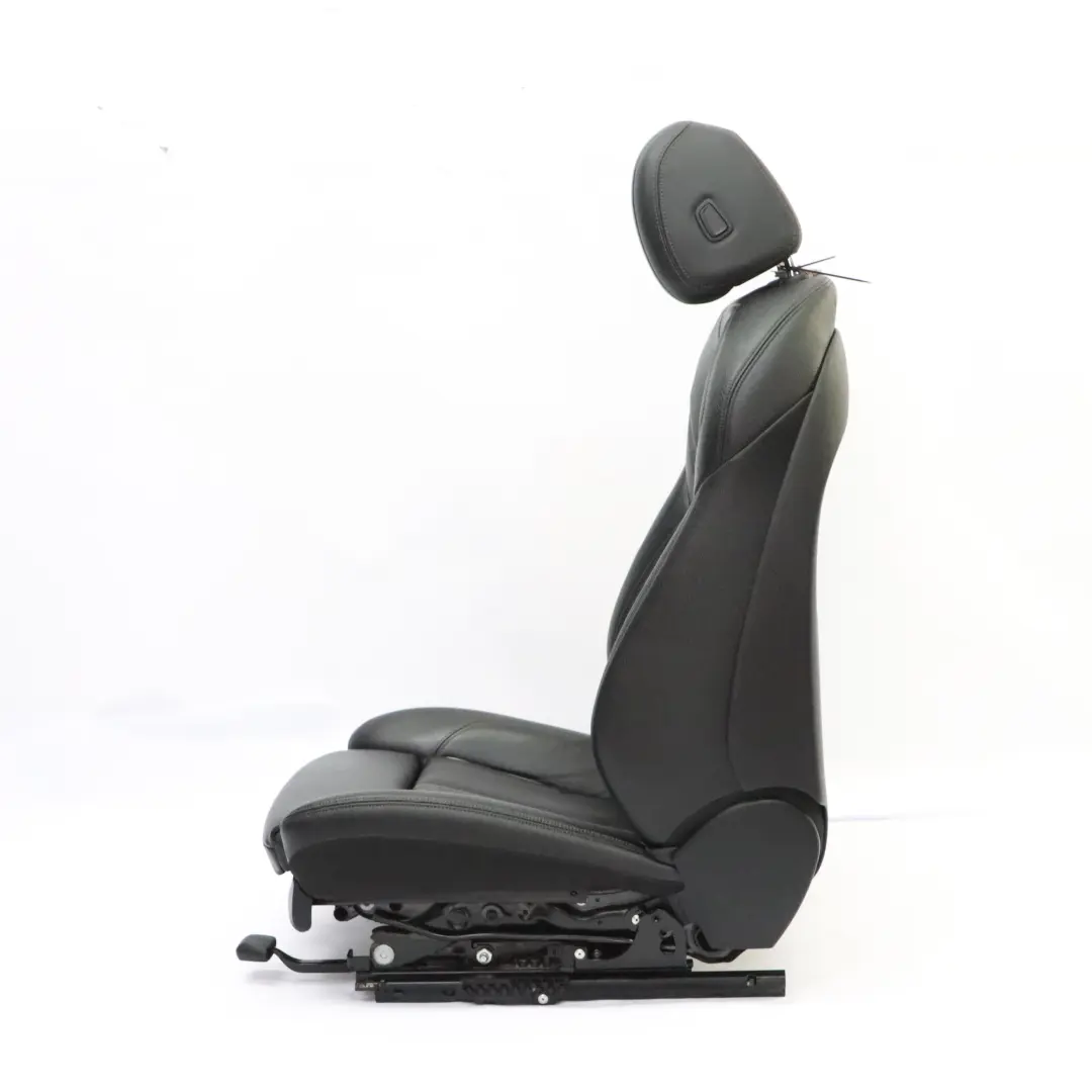 Sedile anteriore destro riscaldato in pelle nera Dakota Elettrico per BMW G30 G31 con numero di parte 7457708 BMW G30 G31 Sedile anteriore destro riscaldato in pelle nera Dakota Elettrico - SKU 7457708-2 - Numero di parte 7457708