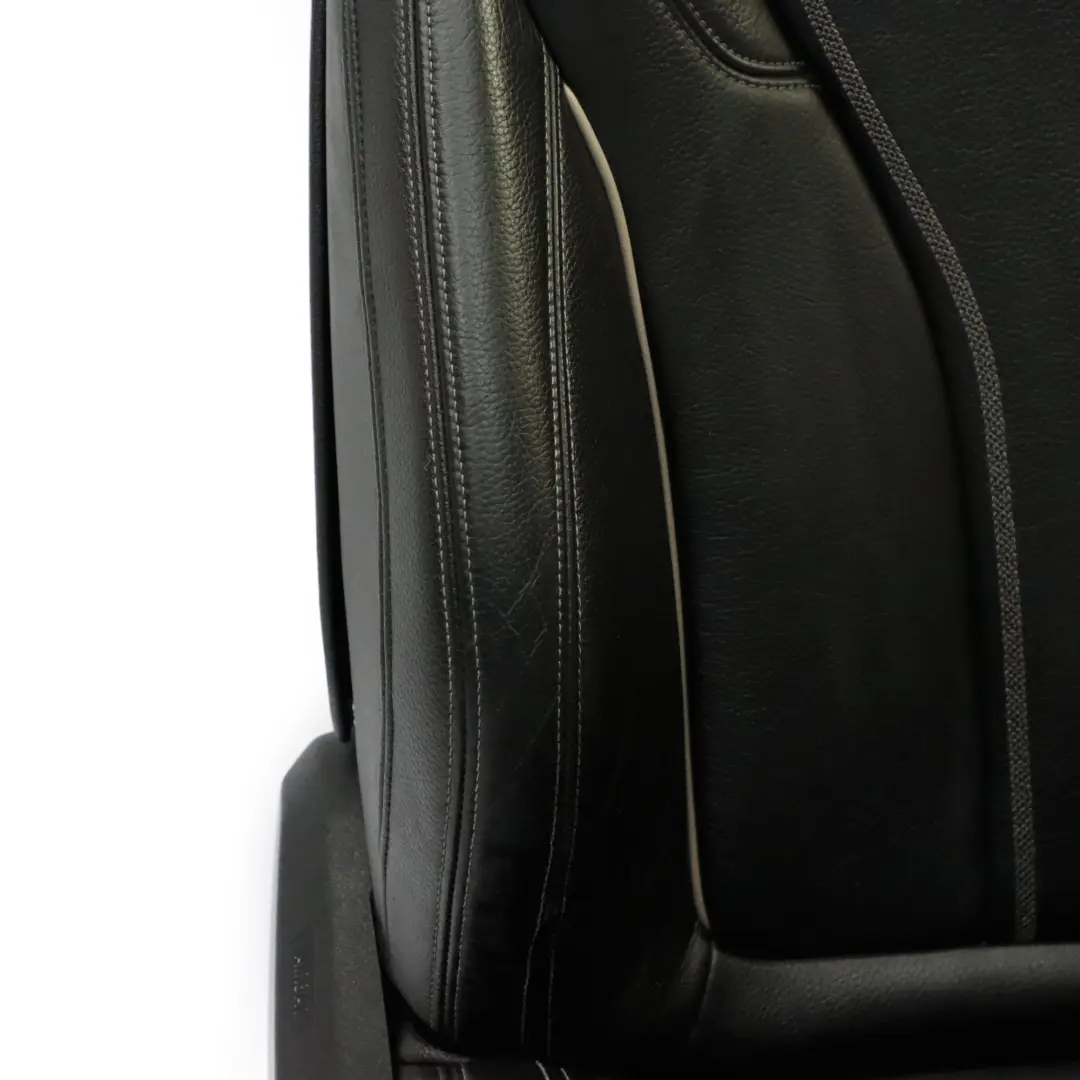 Fotel Prawy Przód Skóra Dakota Czarna do BMW G30 G31 o numerze 7457708 BMW G30 G31 Fotel Prawy Przód Skóra Dakota Czarna - SKU 7457708-3 - Numer Części 7457708